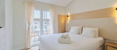 2 bedrooms, iron/ironing board, travel crib, WiFi