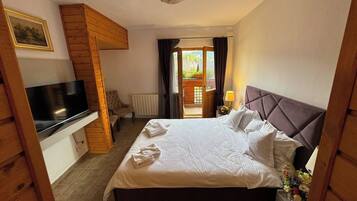 5 Schlafzimmer, Bügeleisen/Bügelbrett, kostenloses WLAN, Bettwäsche