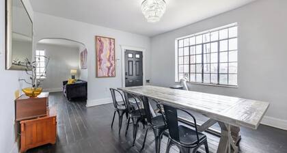 Renovated Detroit 3BR Home | Sleeps 6