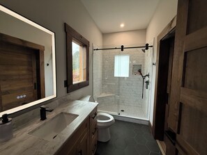 Shower, hair dryer, towels, soap - Modern home with Mountain Views, Hot Tub, EV outlet, Family and Dog friendly, (Mineral Bluff)