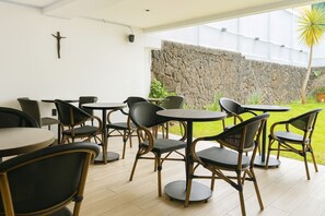 Outdoor dining - Suite Covadonga Toronja (Ciudad de México)