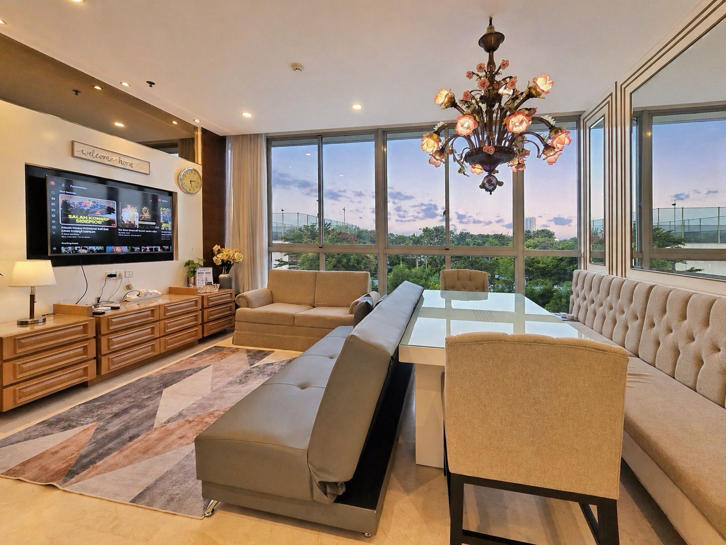 Apartment, 2 Bedrooms, City View | Living room