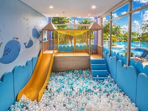 Children’s play area – indoor - Summit By SanLiving - 2BR (Jakarta)