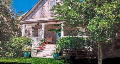 Thurston House Inn- Queen Bed