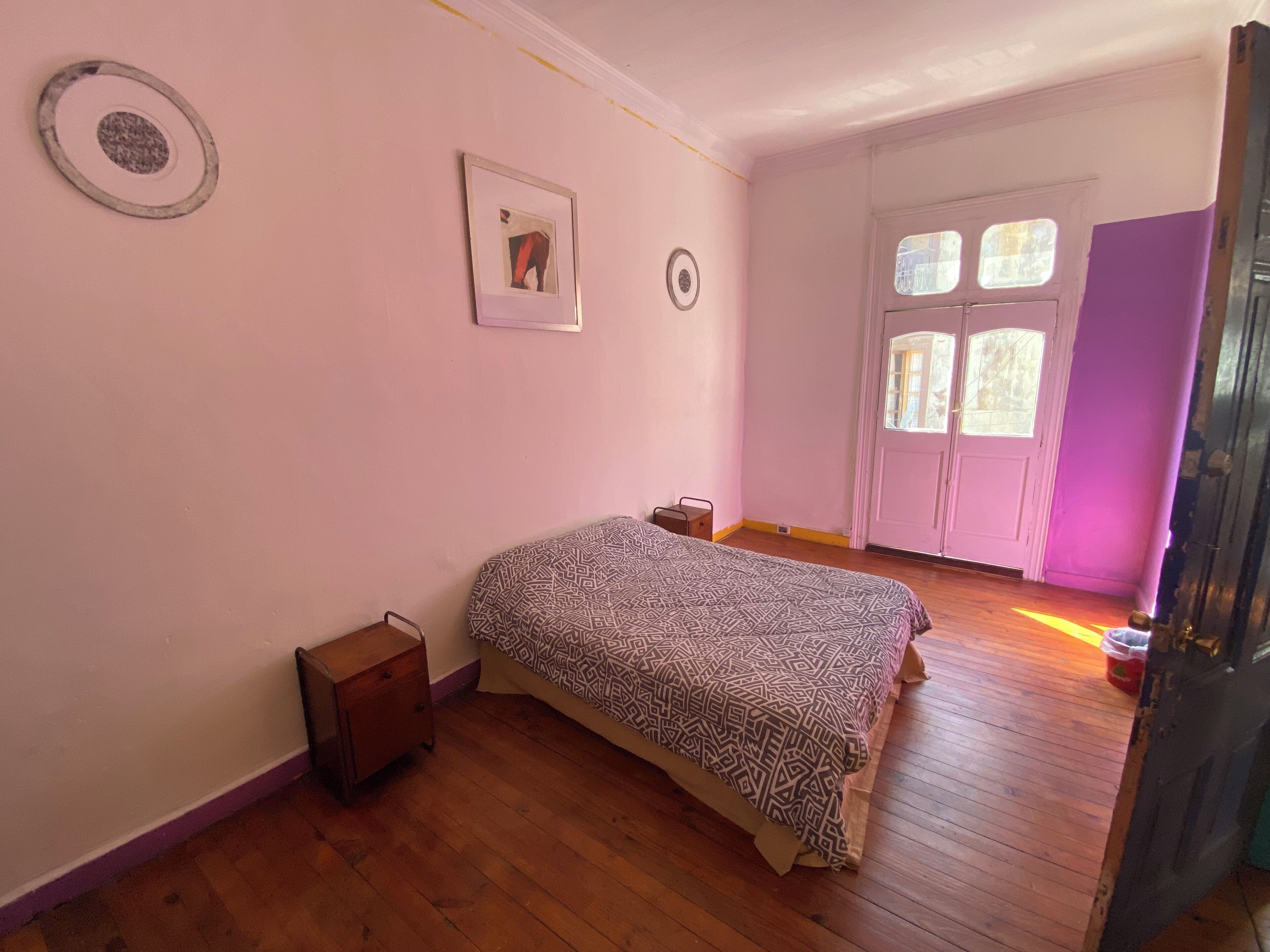 Espace de travail pour ordinateur portable, Wi-Fi gratuit