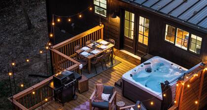 Secluded Luxury Cabin with Stargazing Dome + Hot Tub + Sauna + EV Charger