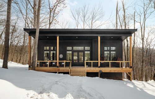 Luxury Chalet | Hot Tub, Sauna & EV Charger