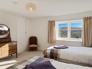 5 bedrooms, Internet, bed sheets - Brightworthy Farm, Withypool on Exmoor (Withypool)