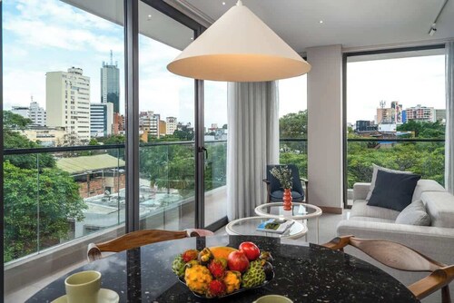 Deluxe 3-Bed Penthouse • Balcony • Granada | 501
