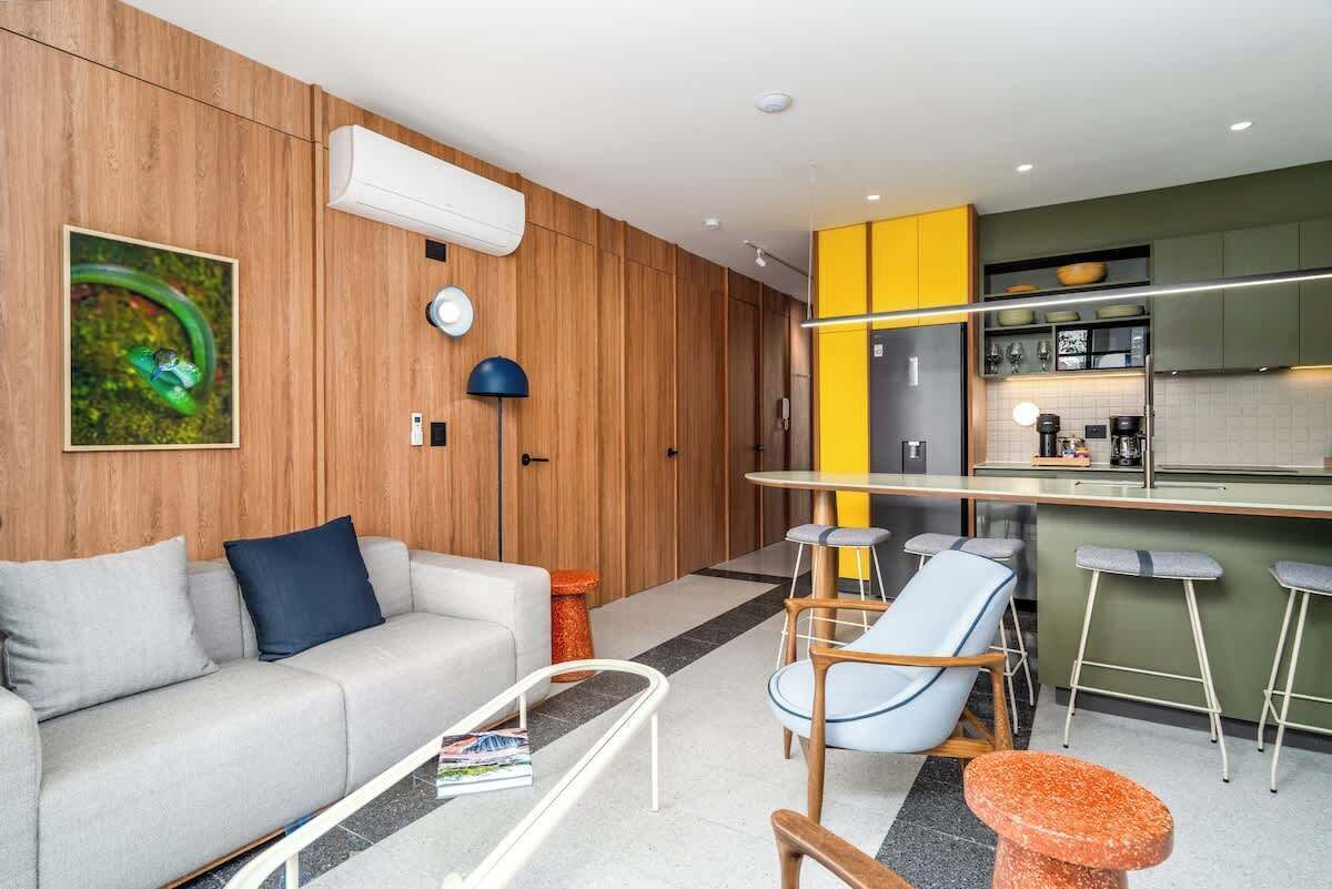 TV, offices