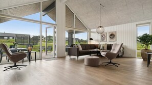 Chimenea y tenis de mesa 