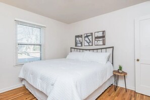 2 Schlafzimmer, Bügeleisen/Bügelbrett, WLAN, Bettwäsche