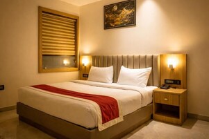 Colchones con efecto memoria, minibar y escritorio