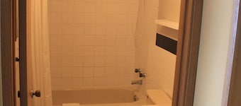 The Orca Inn