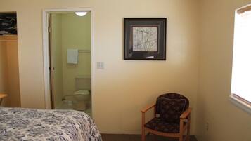 Comfort Apartment, Private Bathroom, Ocean View (One Bedroom Suite Oceanvi)