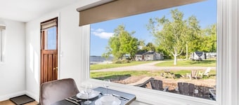 #7 Cottage - Peru (Lakeside)
