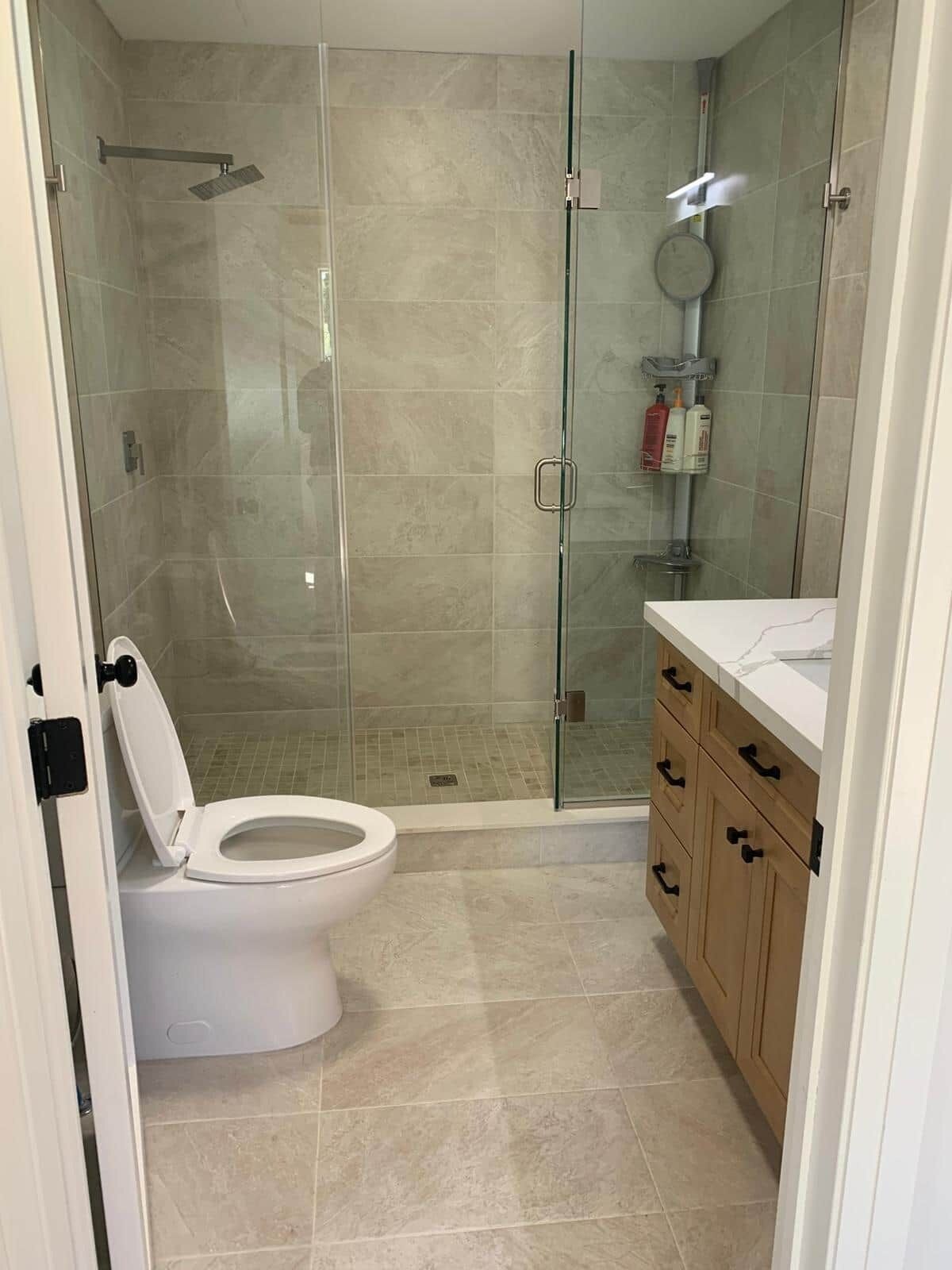 Hair dryer, towels