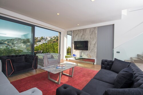 Zahbe Villalari Yalikavak