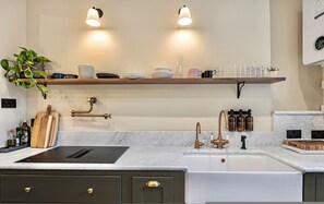 Apartment | 4 bedrooms - Notting Hill 4-bed Private Garden Home Office (London)