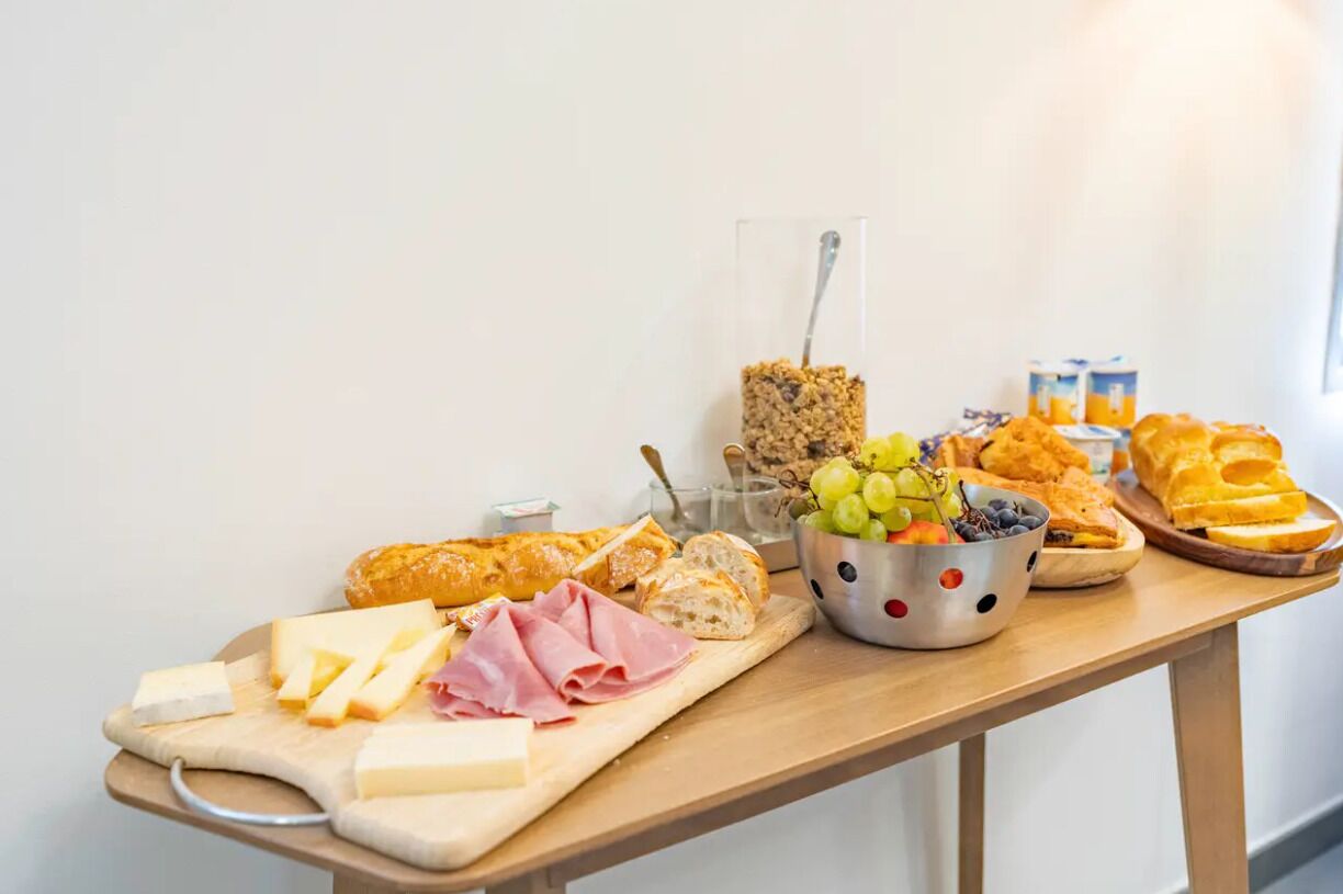 الإطلالة من المنشأة