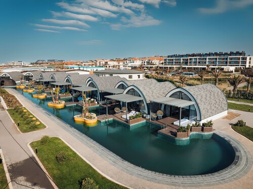 Caspimayr Retreat Beach Resort