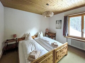 3 bedrooms - Apartment  by Interhome (Pontresina)