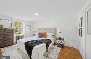 3 habitaciones, tabla de planchar con plancha y wifi 