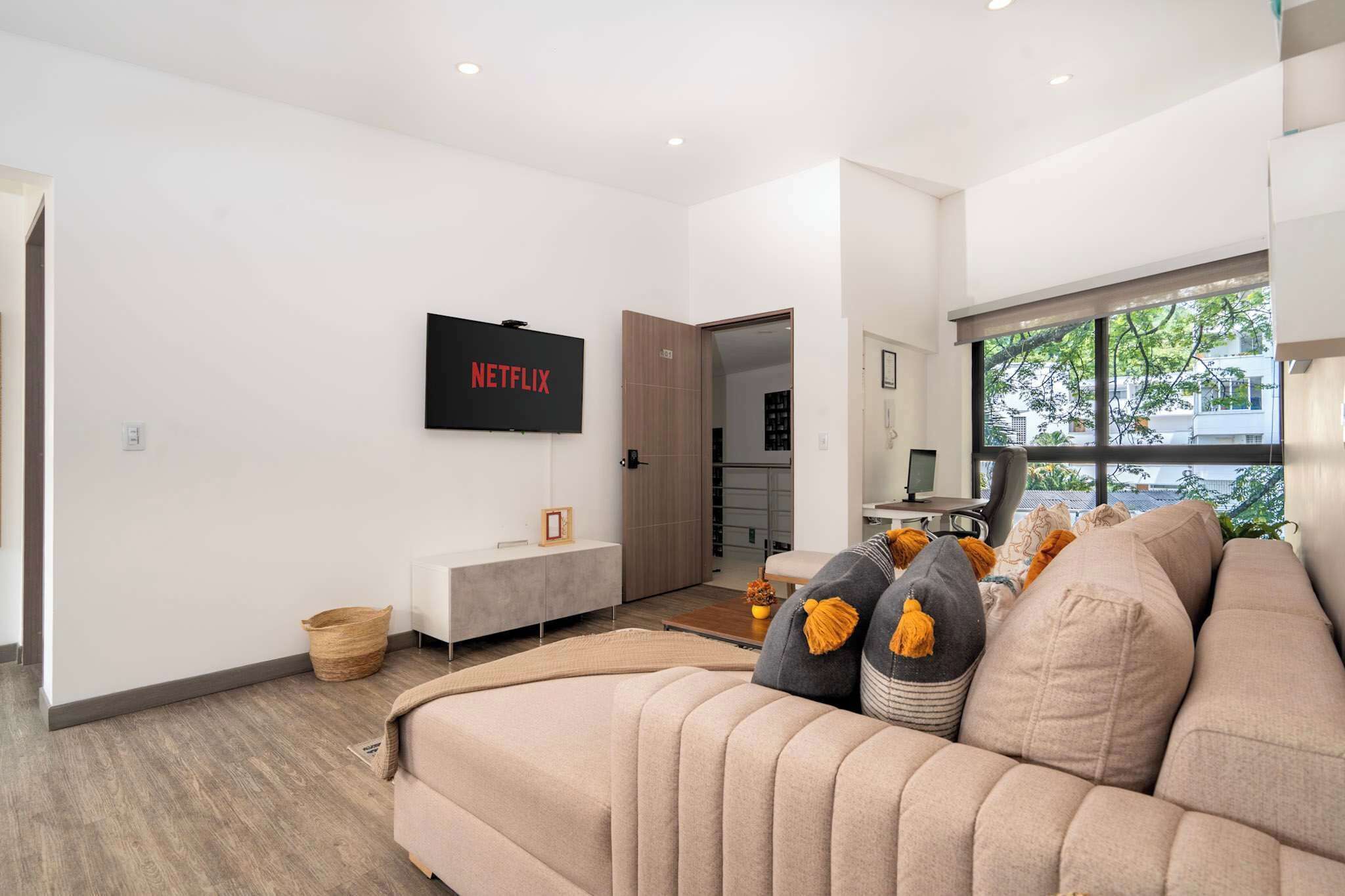 Penthouse En El Peñón - Terraza Privada Con Vista Espectacular - Cali
