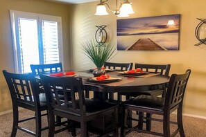 Dining - Desert Luxury with Mountain Views Near Sabino Canyon (Tucson)
