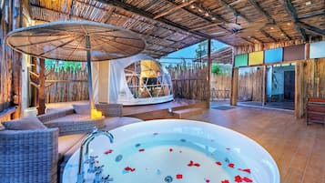 Habitación Deluxe, balcón, vista a la montaña | Spa