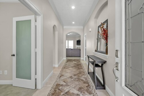 Single Story 3BR Lake Retreat | Covered Patio, Fenced Yard, Sleeps 6, Great Location