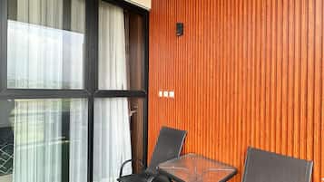 Comfort Villa, 3 Bedrooms | Outdoor dining