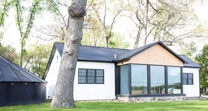 The Cottage at The Mill District