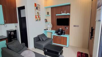 Classic Villa, 2 Bedrooms | Living area