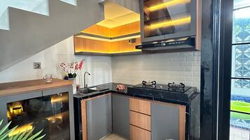 Villa Familiale, 4 chambres | Cuisine privée