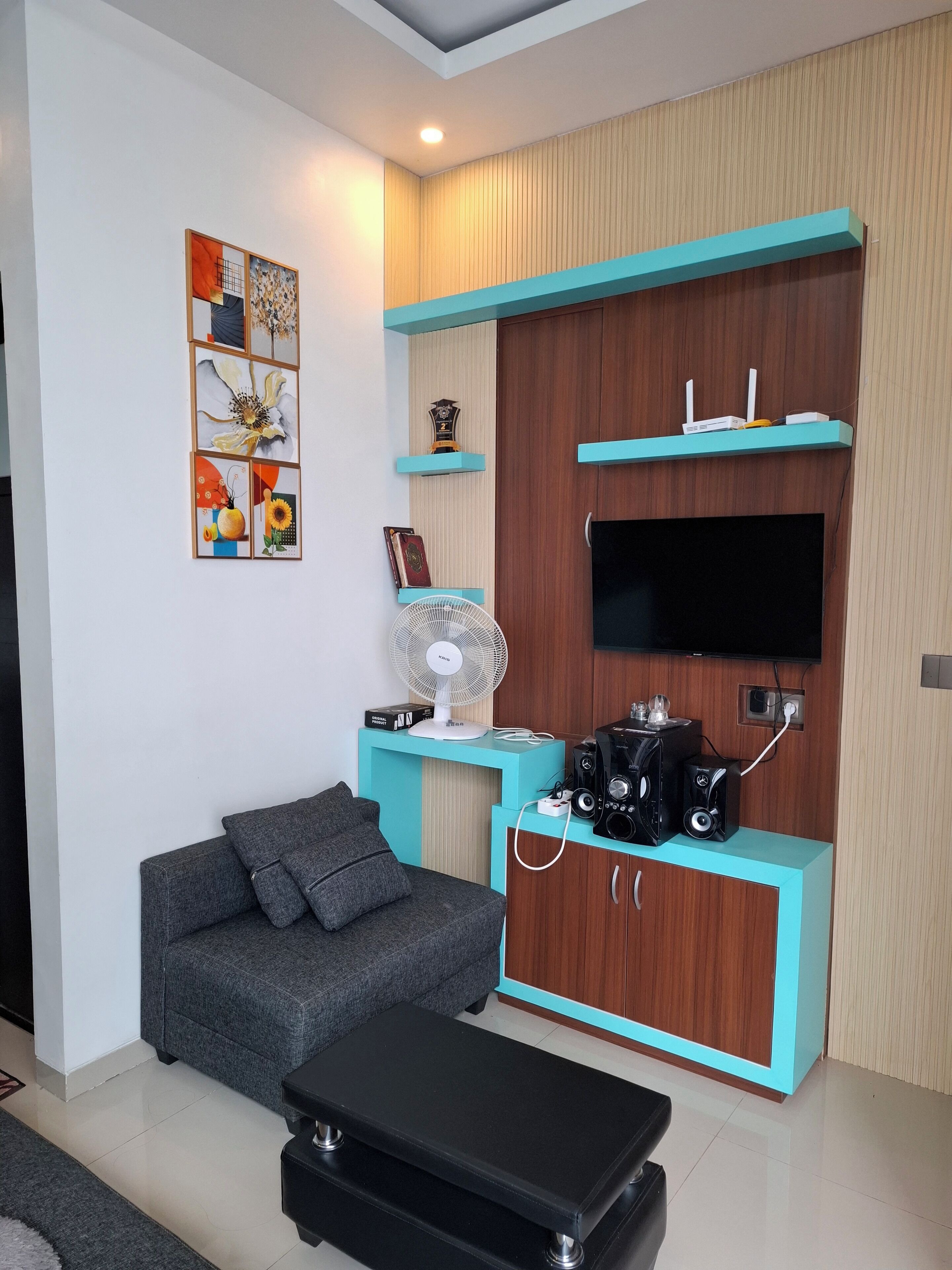 Classic Villa, 2 Bedrooms | Living area