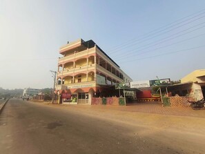 Exterior - Collection O Sanghi Temple Hyderabad (Hyderabad)