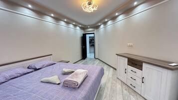 3 Schlafzimmer, Bügeleisen/Bügelbrett, WLAN, Bettwäsche