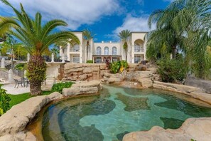 Pool - Paradise Hills Mansion (Puerto Plata)