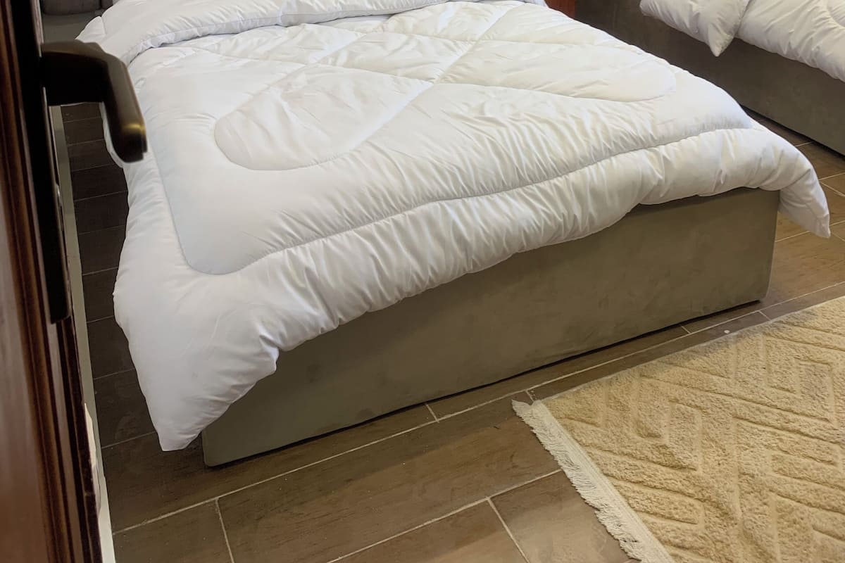 Classic Twin Room, City View