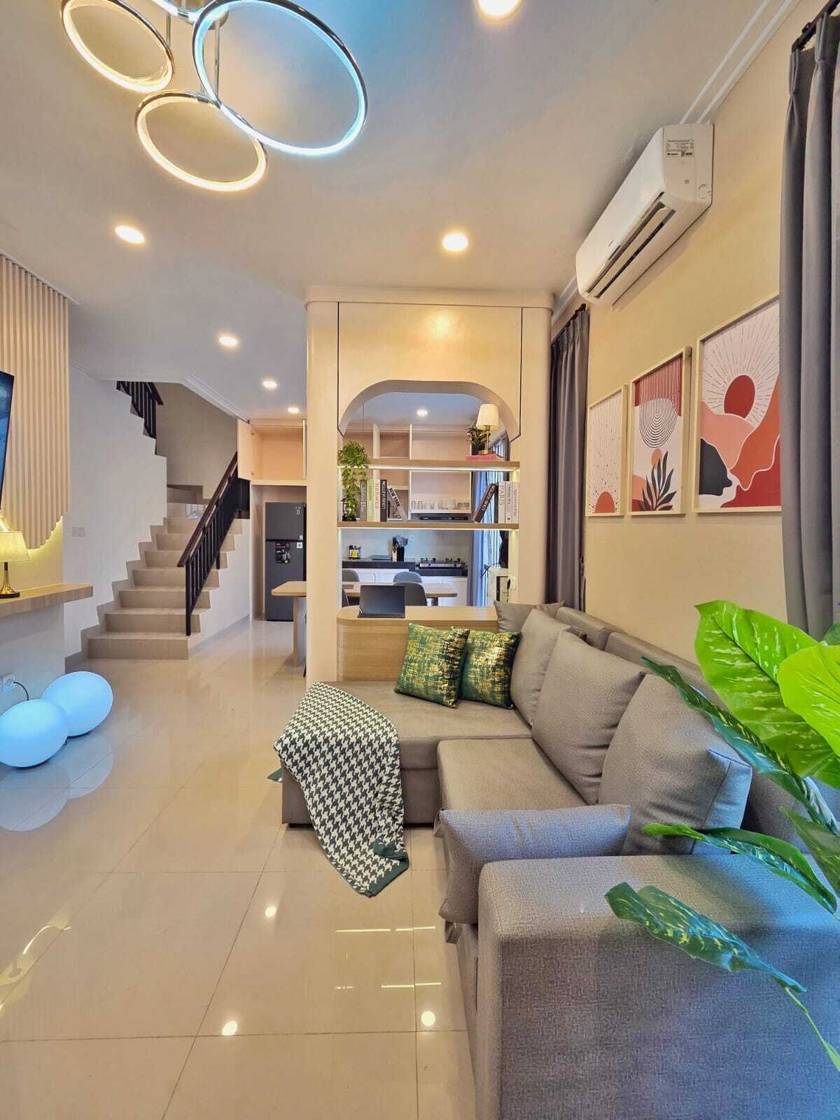 43-inch Smart TV with cable channels