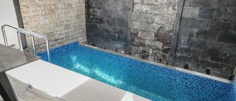 Inomhuspool