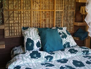 Bungalow | 1 bedroom - Waterflow - Camping Retreat for 2 (Rekken)