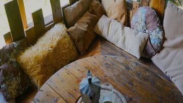 Bungalow | Living room