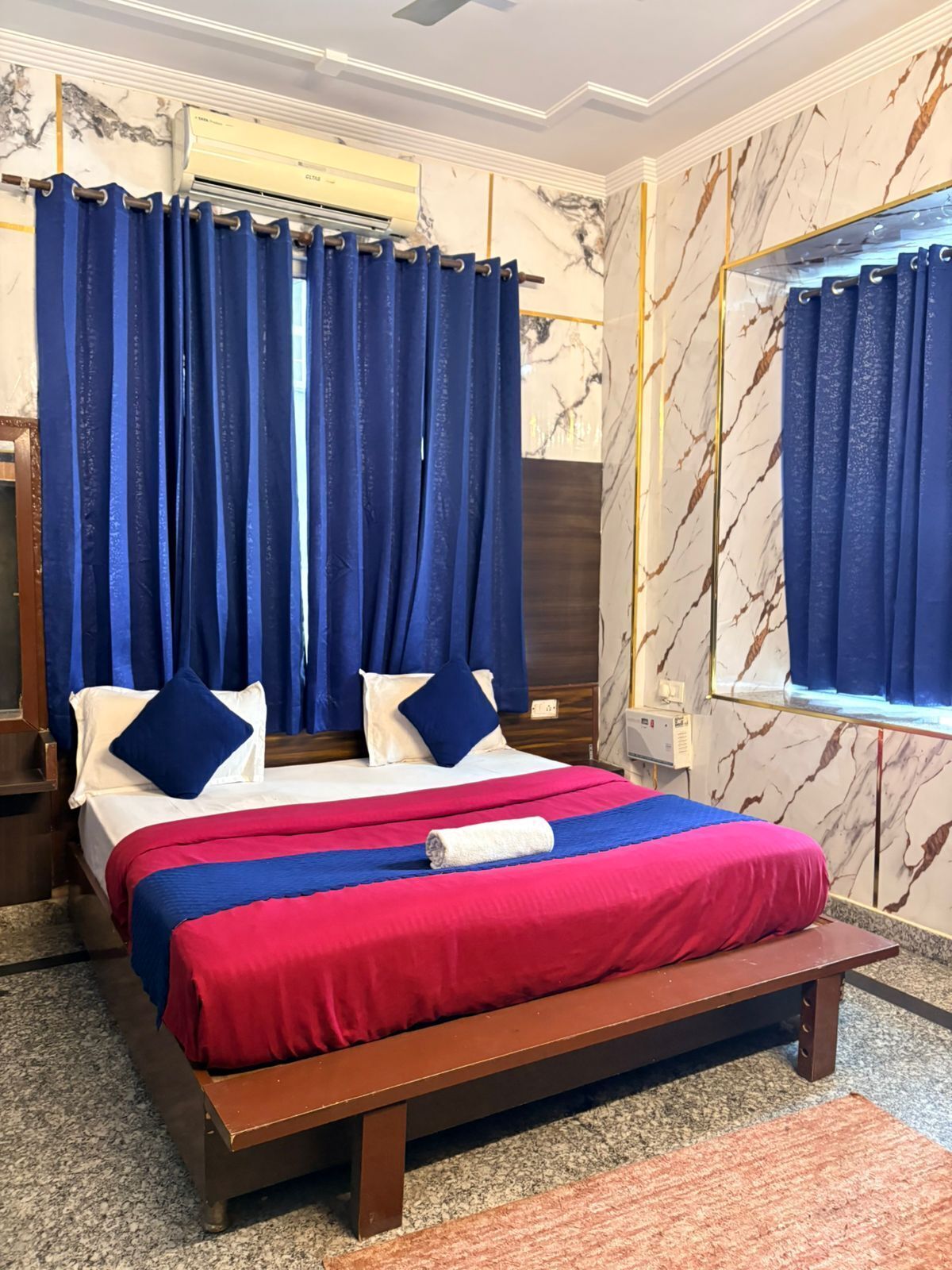 Deluxe Double Room, City View