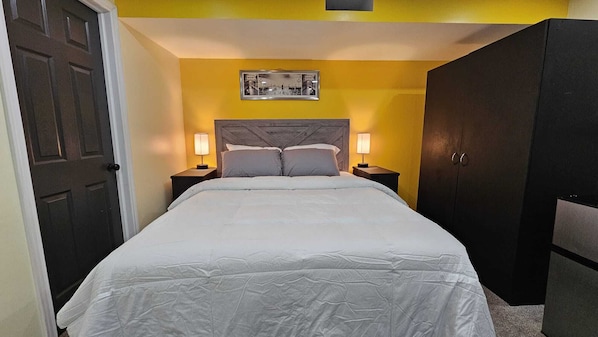 1 bedroom, iron/ironing board, WiFi, bed sheets
