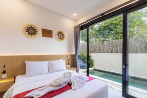 Villa, 2 Bedrooms, Pool View | In-room safe, iron/ironing board, free WiFi, bed sheets - Ebony Villa Kerobokan (Seminyak)