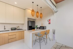 Villa, 2 Bedrooms, Pool View | Private kitchen - Ebony Villa Kerobokan (Seminyak)