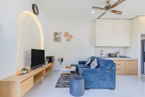 Villa, 2 Bedrooms, Pool View | Living area - Ebony Villa Kerobokan (Seminyak)