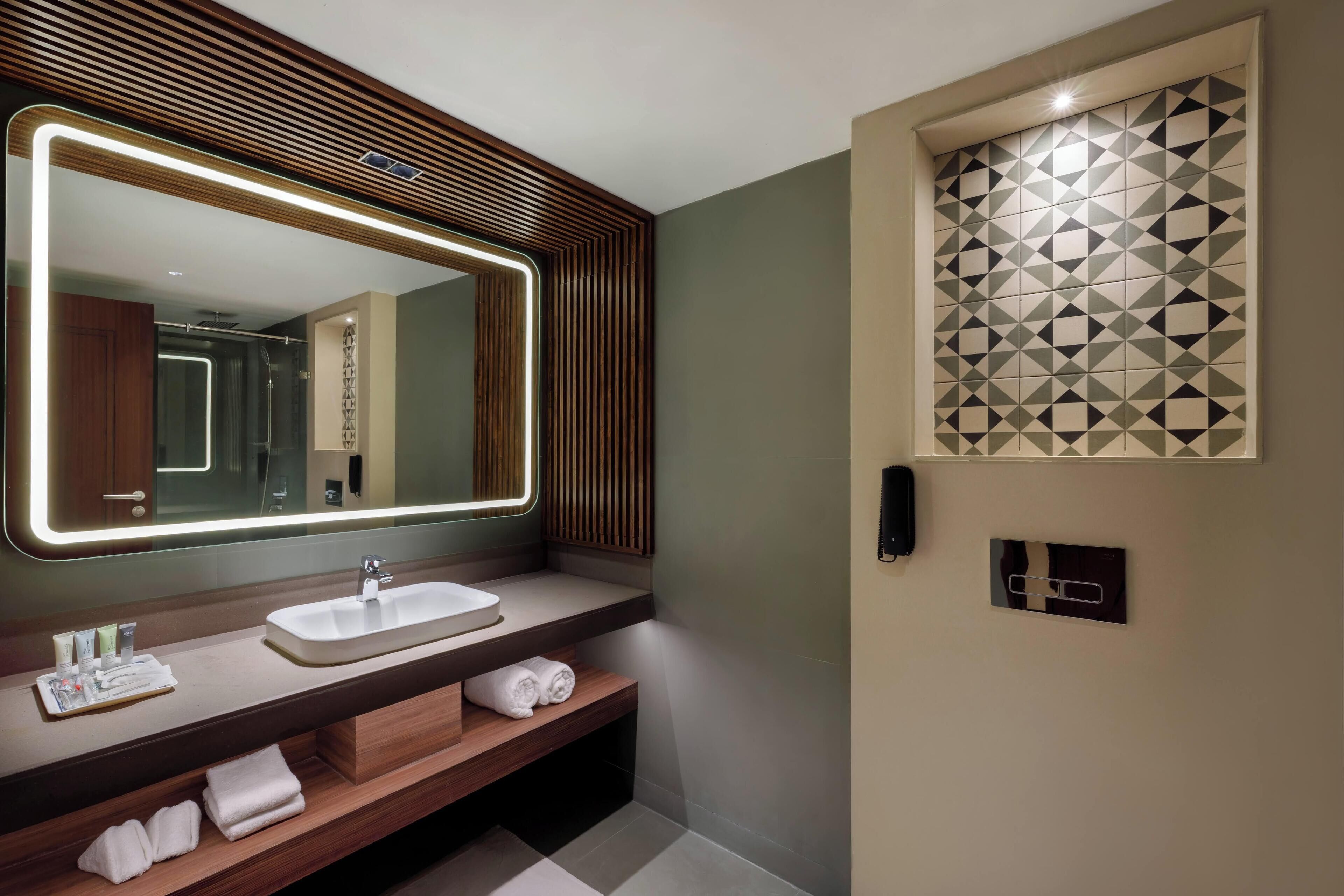 家庭客房, 山景 | 浴室 | 吹風機、拖鞋、毛巾、肥皂